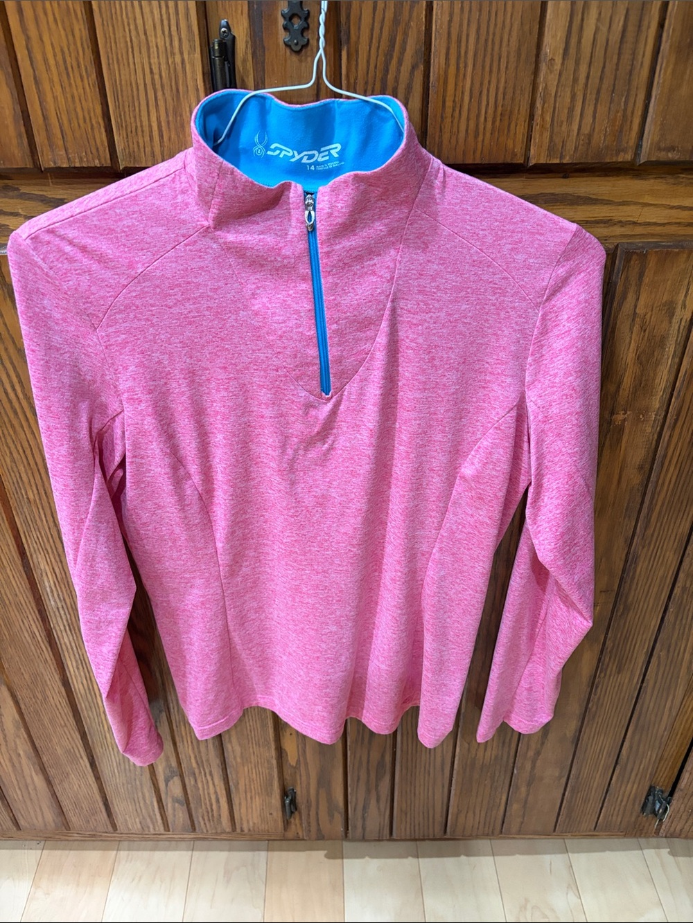 Spyder Pink Long-Sleeve Quarter-Zip Performance Top with Blue Trim
Size 14